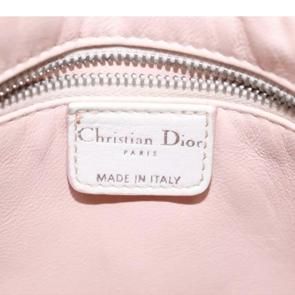 CHRISTIAN DIOR Lady Dior Cannage Cream/White Leather Hand Bag! - Picture 13 of 16